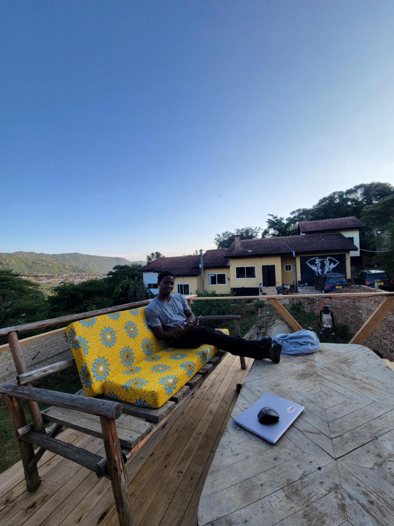 Safari Junction Backpackers Hostel Iringa Bagian luar foto