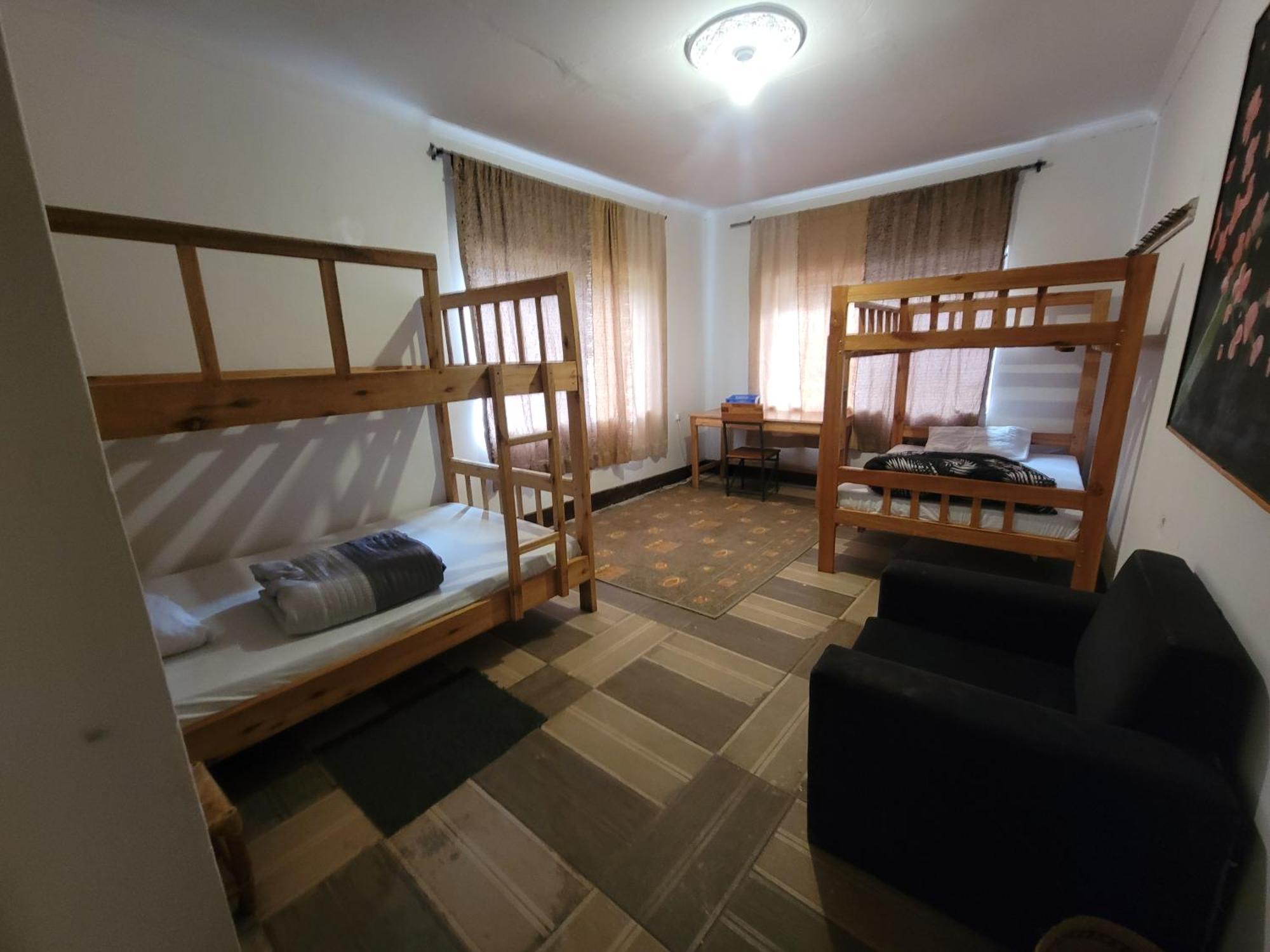 Safari Junction Backpackers Hostel Iringa Bagian luar foto