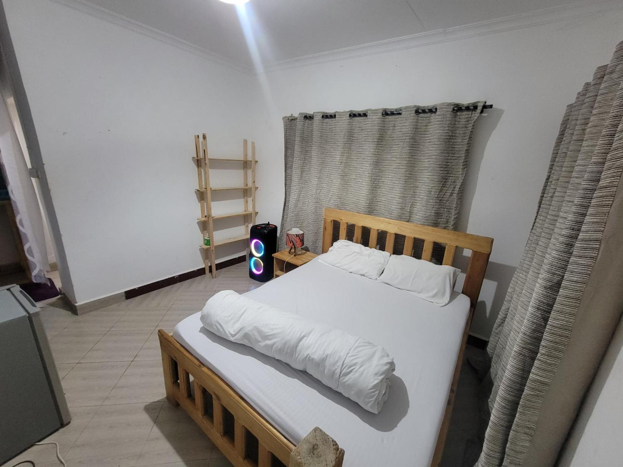 Safari Junction Backpackers Hostel Iringa Bagian luar foto